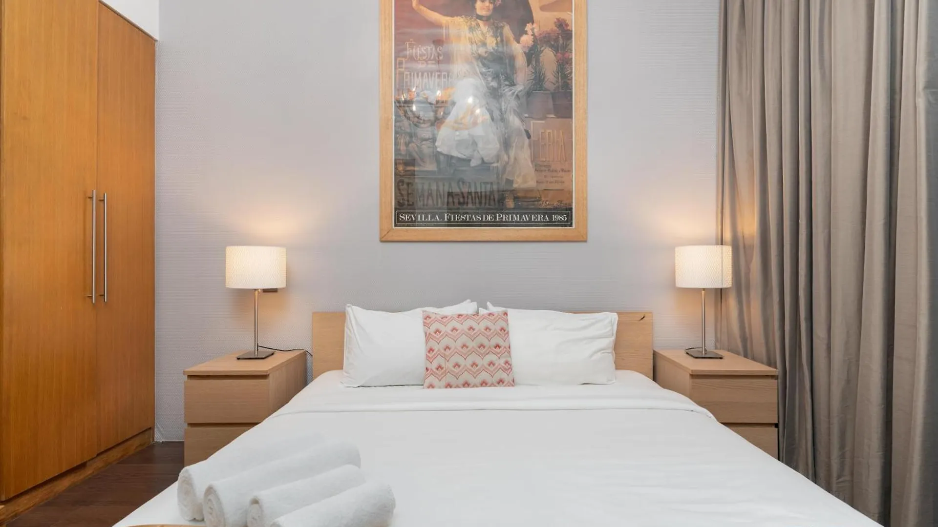 Vacay Lettings - Marina View - Iris Blue Dubai Marina Apartment