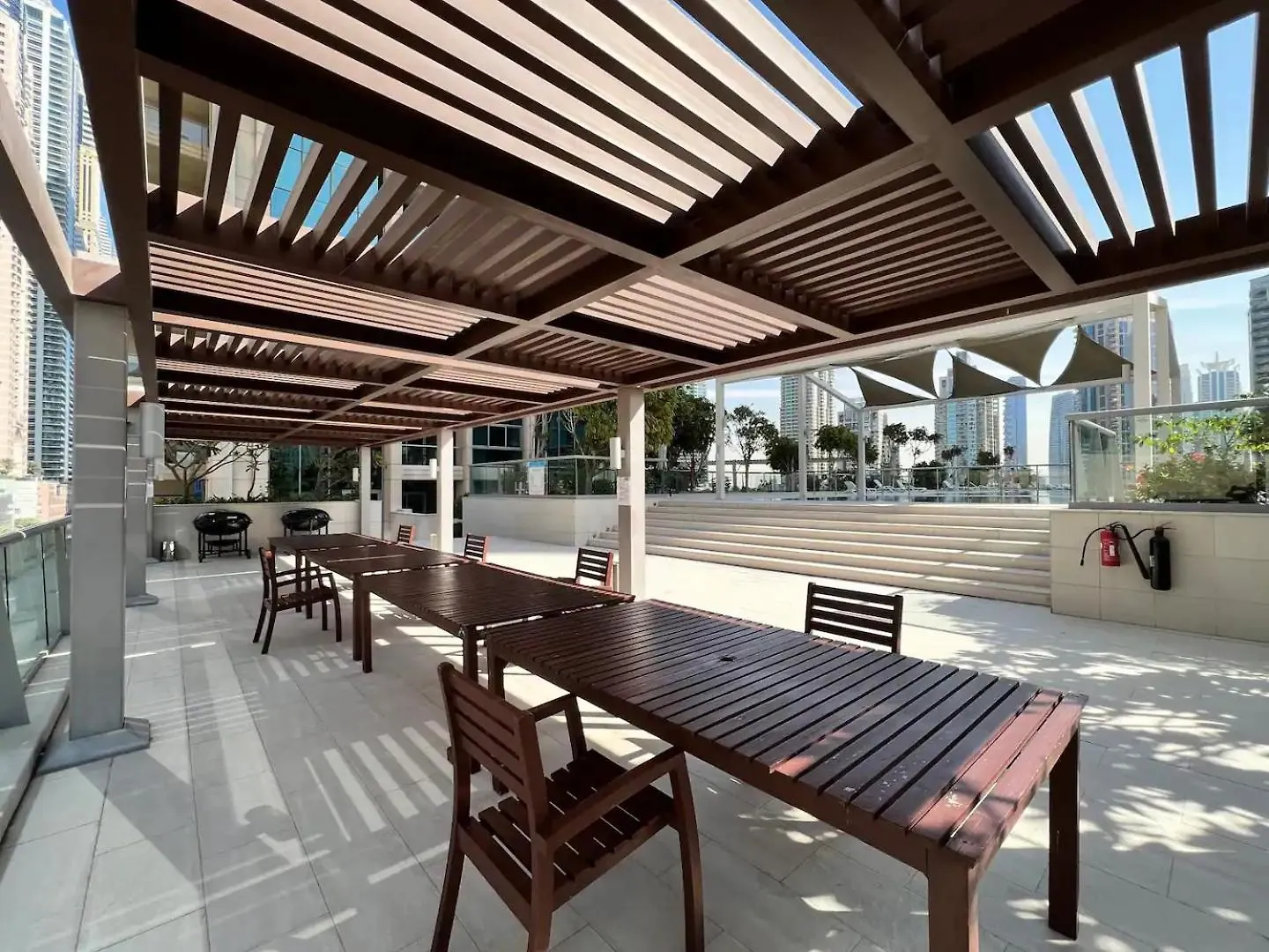 Vacay Lettings - Marina View - Iris Blue Dubai Marina Διαμέρισμα